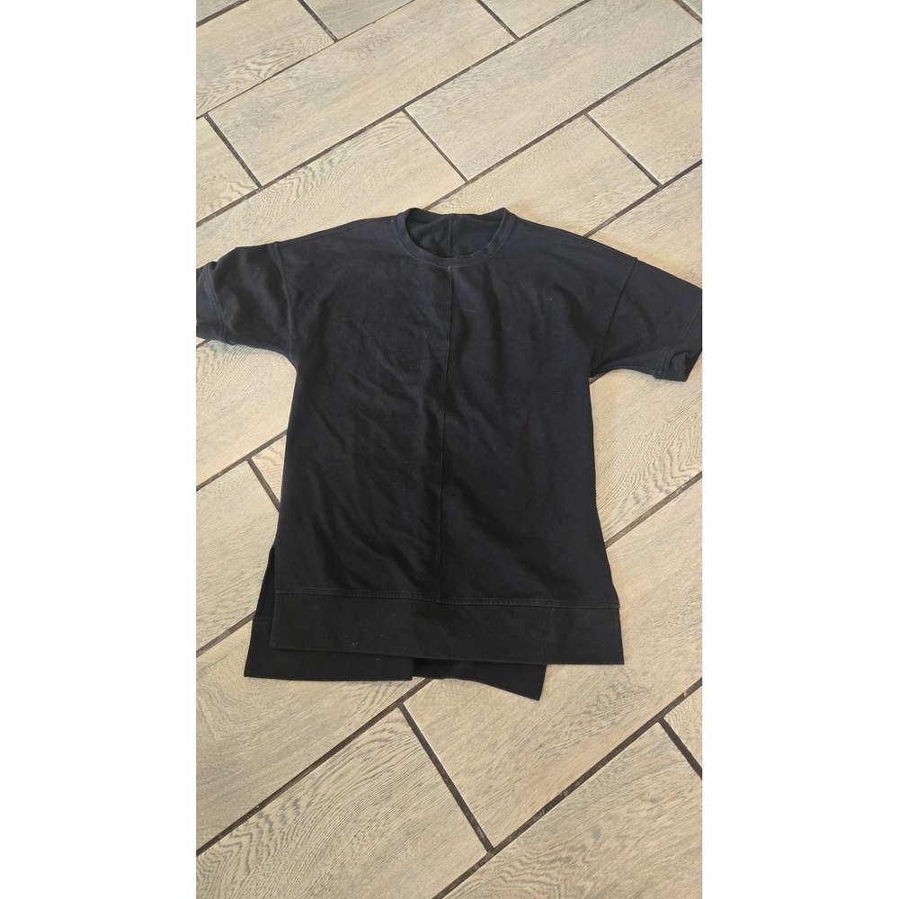 Lululemon Women's Black Short Sleeve Tunic Top Athleisure L35